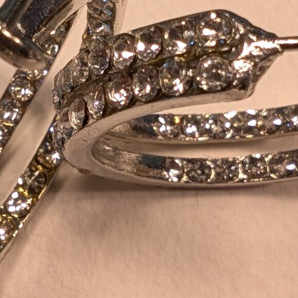 Double silver hoop crystal Fashion earrings. - Picture 4 of 5